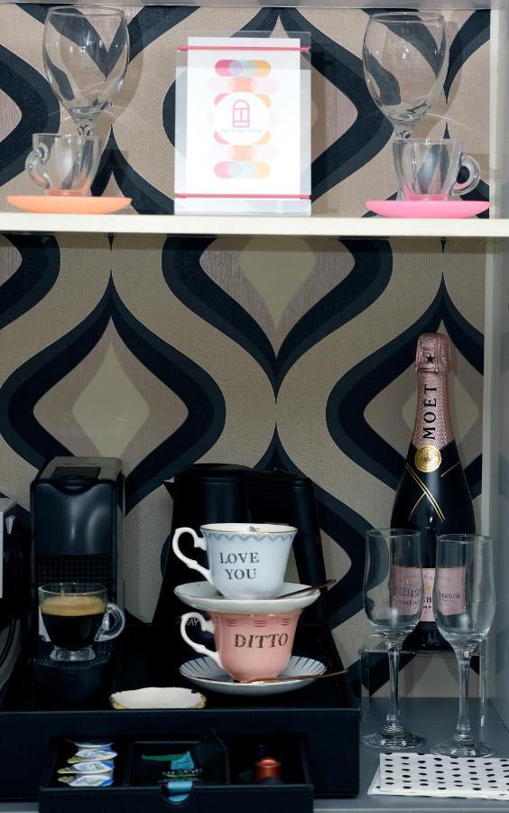 The Pink Door Westport Bed and Breakfast Εξωτερικό φωτογραφία